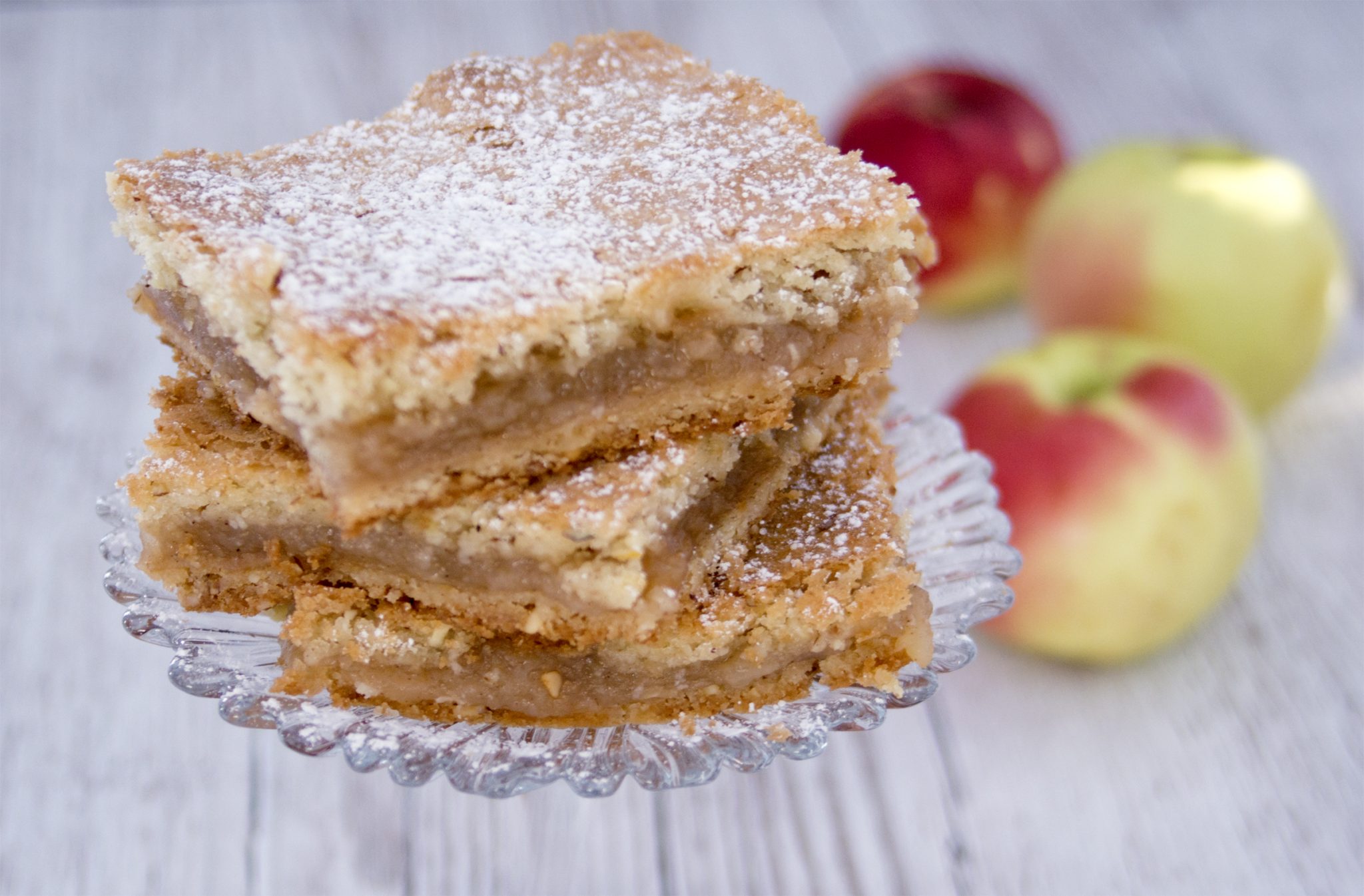 Großmutters gedeckter Apfelkuchen: Eine Erinnerung, die auf der Zunge ...